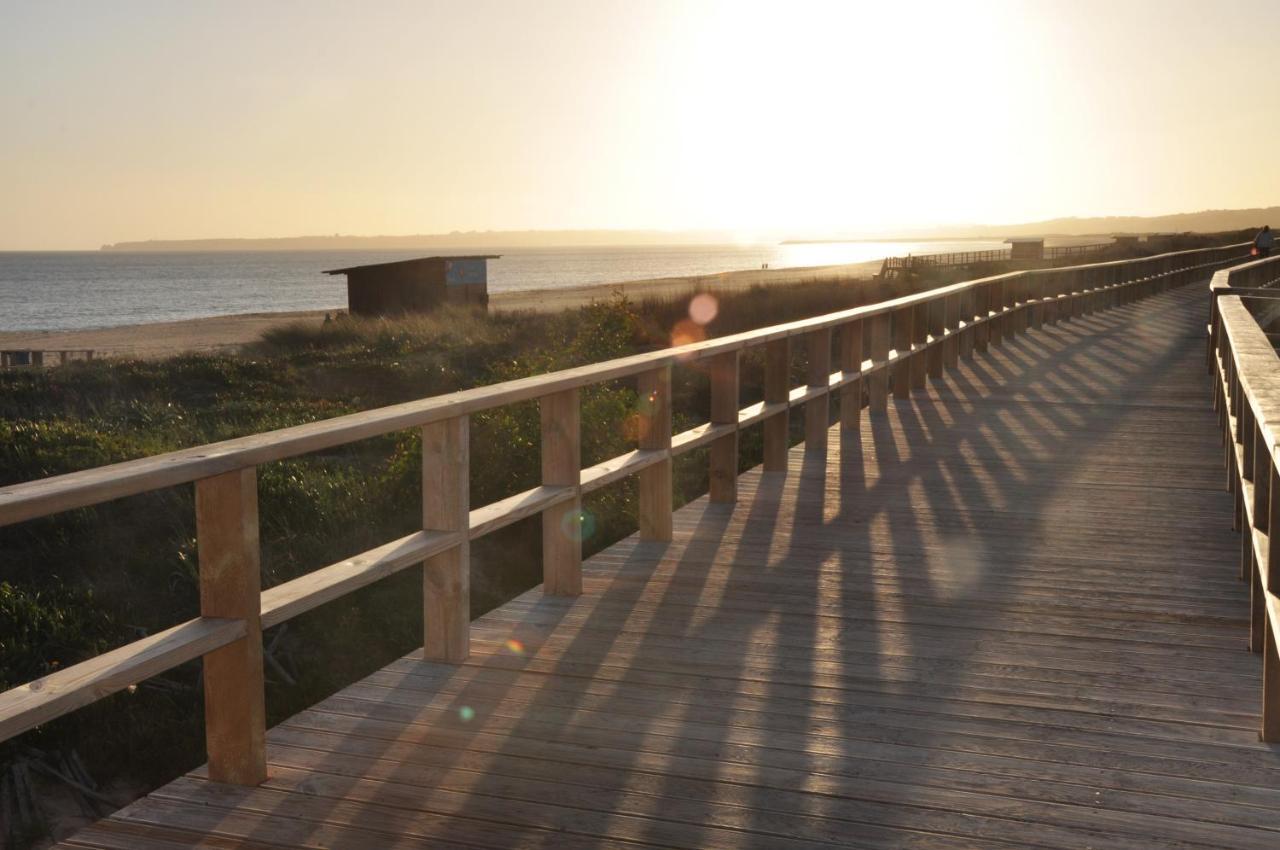 Sunset at Vila da Praia Alvor Bagian luar foto